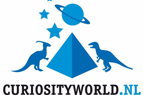 curiosityworld logo