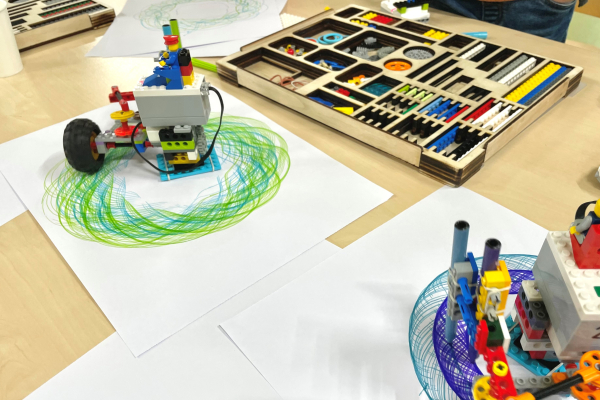 teken machine van lego